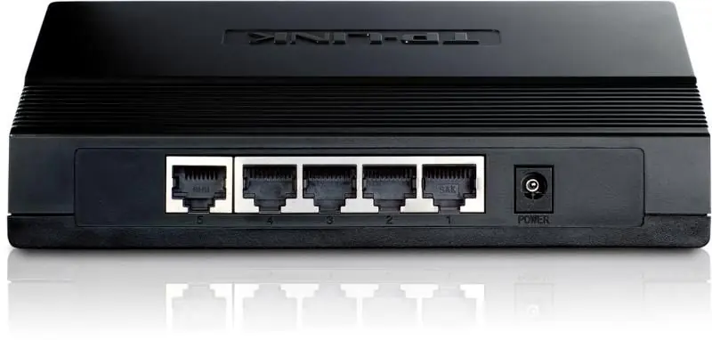 Switch TL-SG1005D, 5 porturi RJ45 Gigabit, Unmanaged - TP-Link TL-SG1005D Cel mai bun preț