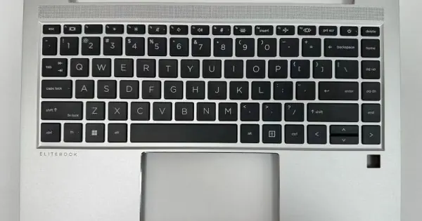 Retur gratuit Carcasa superioara cu tastatura palmrest Laptop, HP, EliteBook 640 G9, 645 G9, N17710-B31, N09059-031, iluminata, layout US