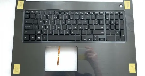 Doar azi Carcasa superioara cu tastatura palmrest Laptop, Dell, Inspiron 17 5770, 5775, 04DNW1, 0GGVTH, PK131Q01B01, 201736C07A0, 0FW1CY, FW1CY, AP21D000700, iluminata, layout US