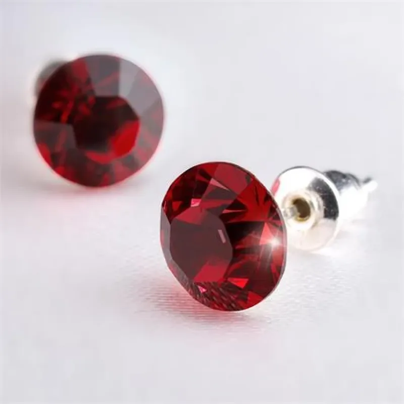 Noutate ART CRYSTELLA Cercei SWAROVSKI cu cristal siam închis roșu de culoarea vârf 8mm